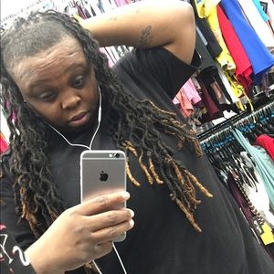 Meet your Posher, Shirlynn